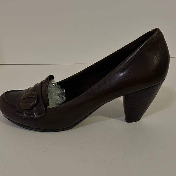 Bare Traps Women’s Size 9 Brown Leather Loafer Heels Excellent Career Cocktail - Picture 14 of 16